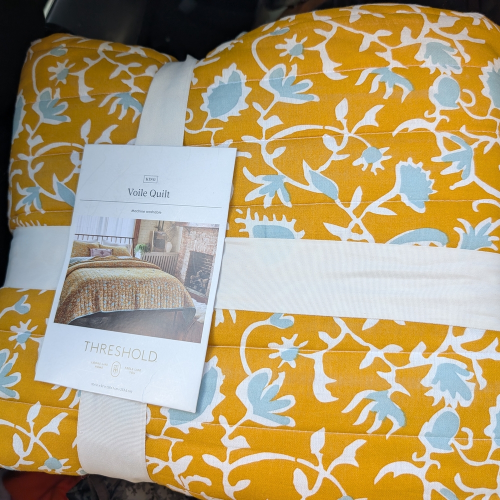 Threshold Yellow Floral Quilt  Comforter Blanket with Light Blue Target